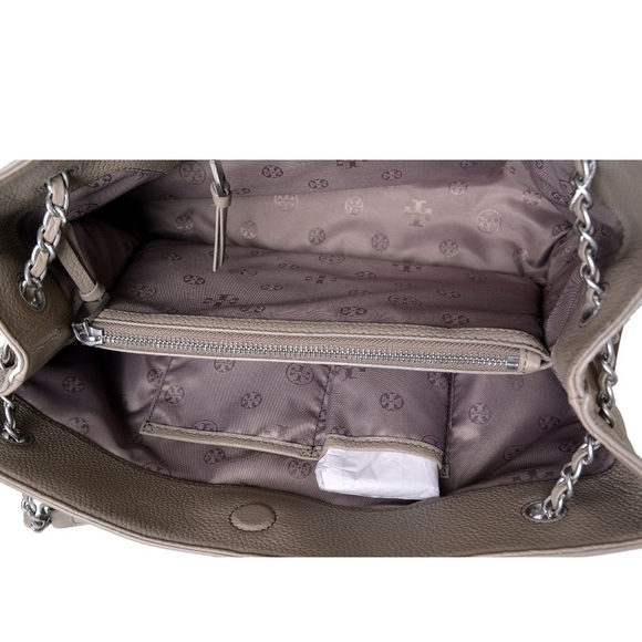 ▫️NEW▫️ Tory Burch Britten Triple Compartment Tote - Picture 4 of 5